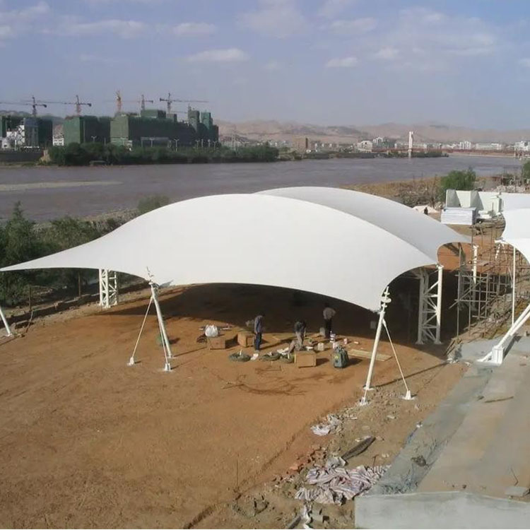 尼勒克县膜结构汽车棚